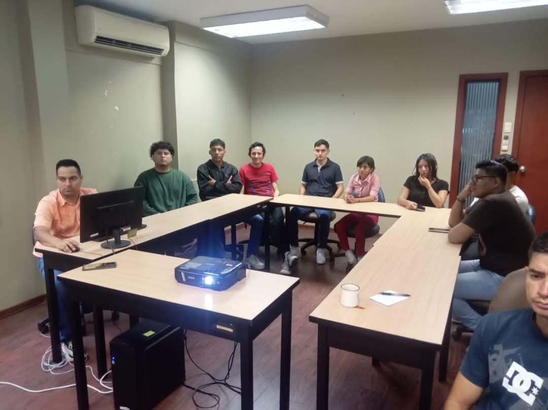 Instituto Superior Tecnológico Tecnópolis inaugura su nueva página web